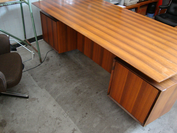 Executive desk