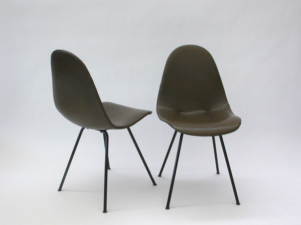 Pir of chairs mod. Sitwell