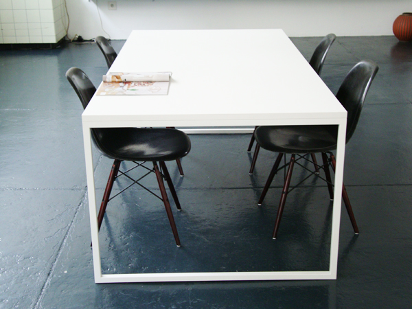 Table mod. Fronzoni '64