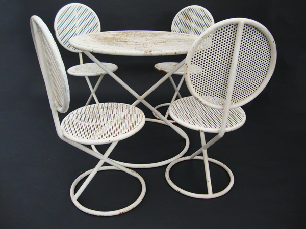 Garden Table with 4 Chairs
