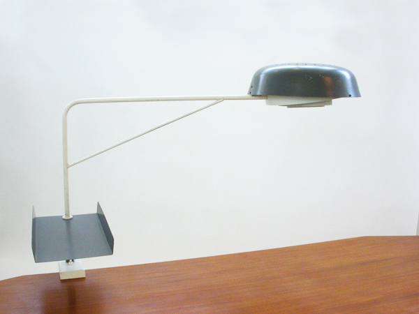 Adjustable table lamp