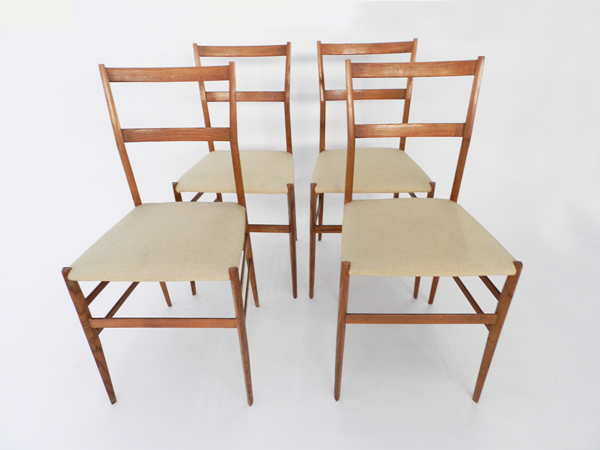 12 Chairs mod. Superleggera