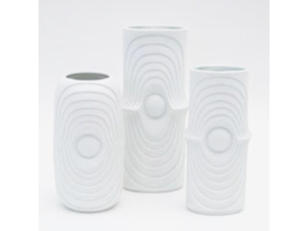 Set of 3 vases