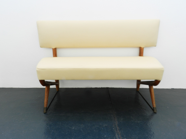 Small banquette