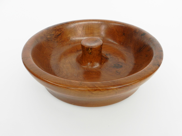 Big bowl in walnut