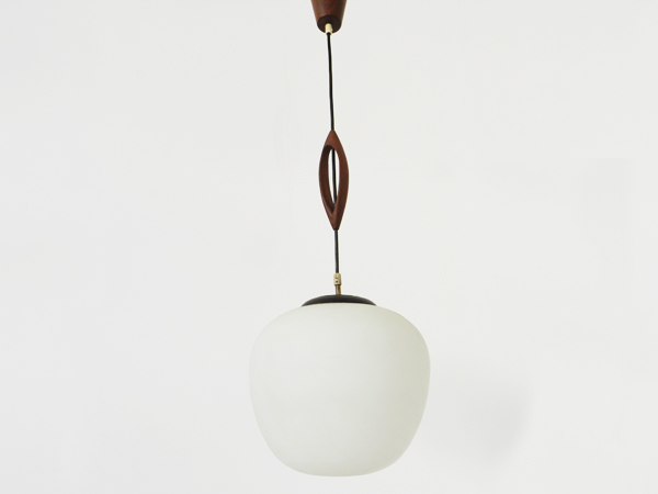 Hanging ball lamp with carved wood