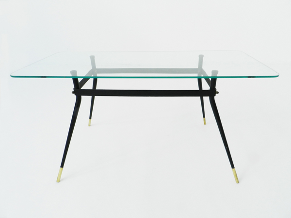 Minimal side-coffee table