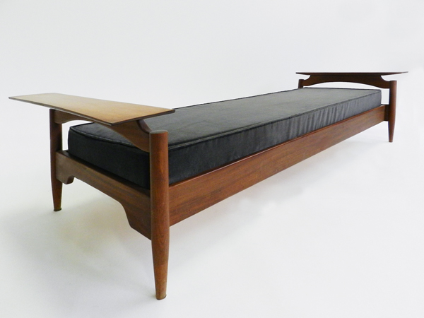 Danish mud-gray velvet bench