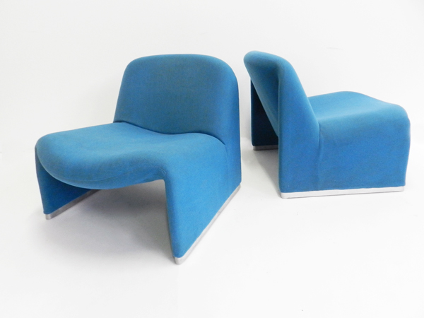 2 Lounge chairs mod. Alki