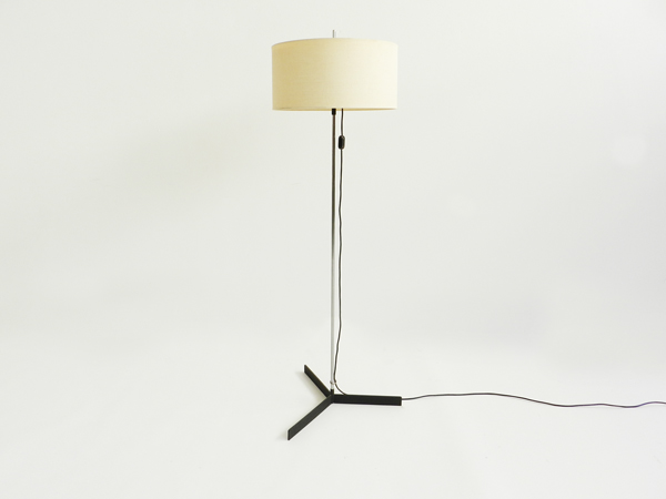 Ajustable swiss floor lamp