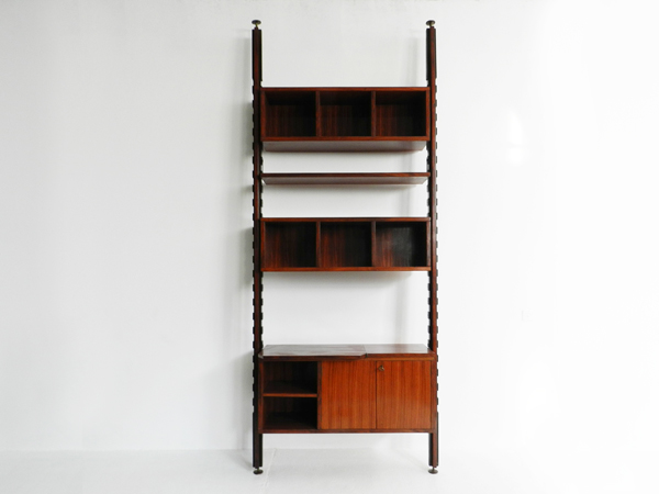 Shelf with rotating tv stand