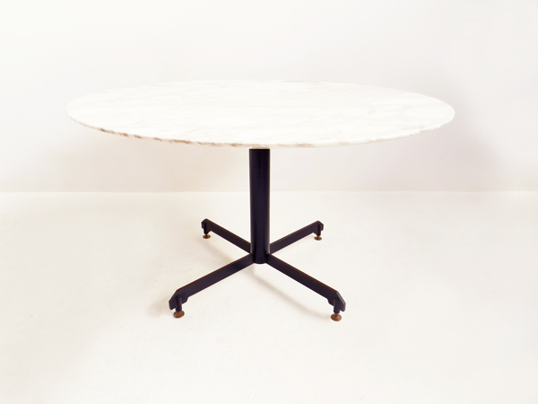 Marble round table