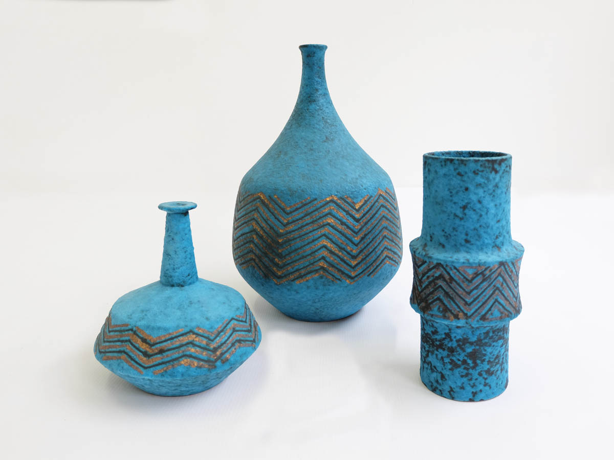 Set of three vases