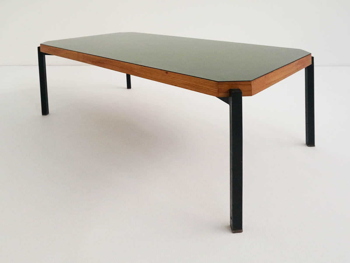 Minimal olive green coffee table