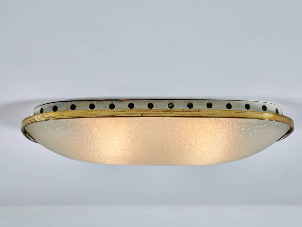 Elegant wall or flush lamp