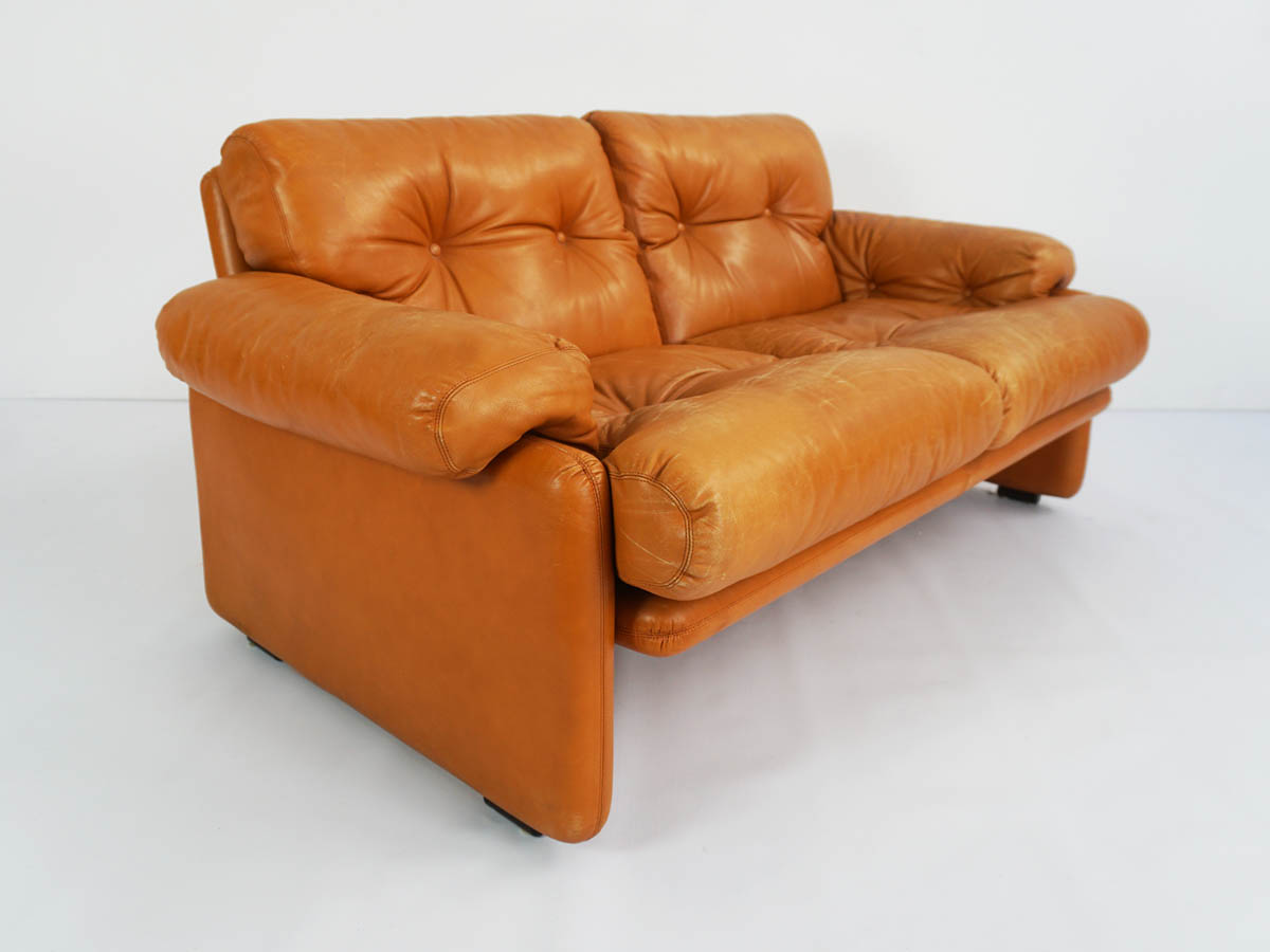 Patina leather two-seater sofa mod. Coronado