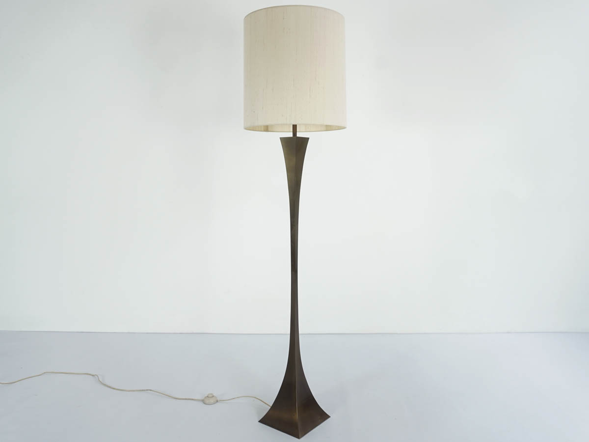 Italian Golden Age "Piramide" floor lamp