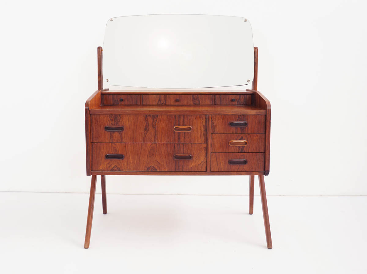 Rosewood Dresser with Mirror