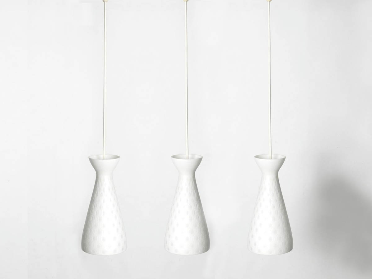 Set of 3 Diabolo Glass Pendant Lamps