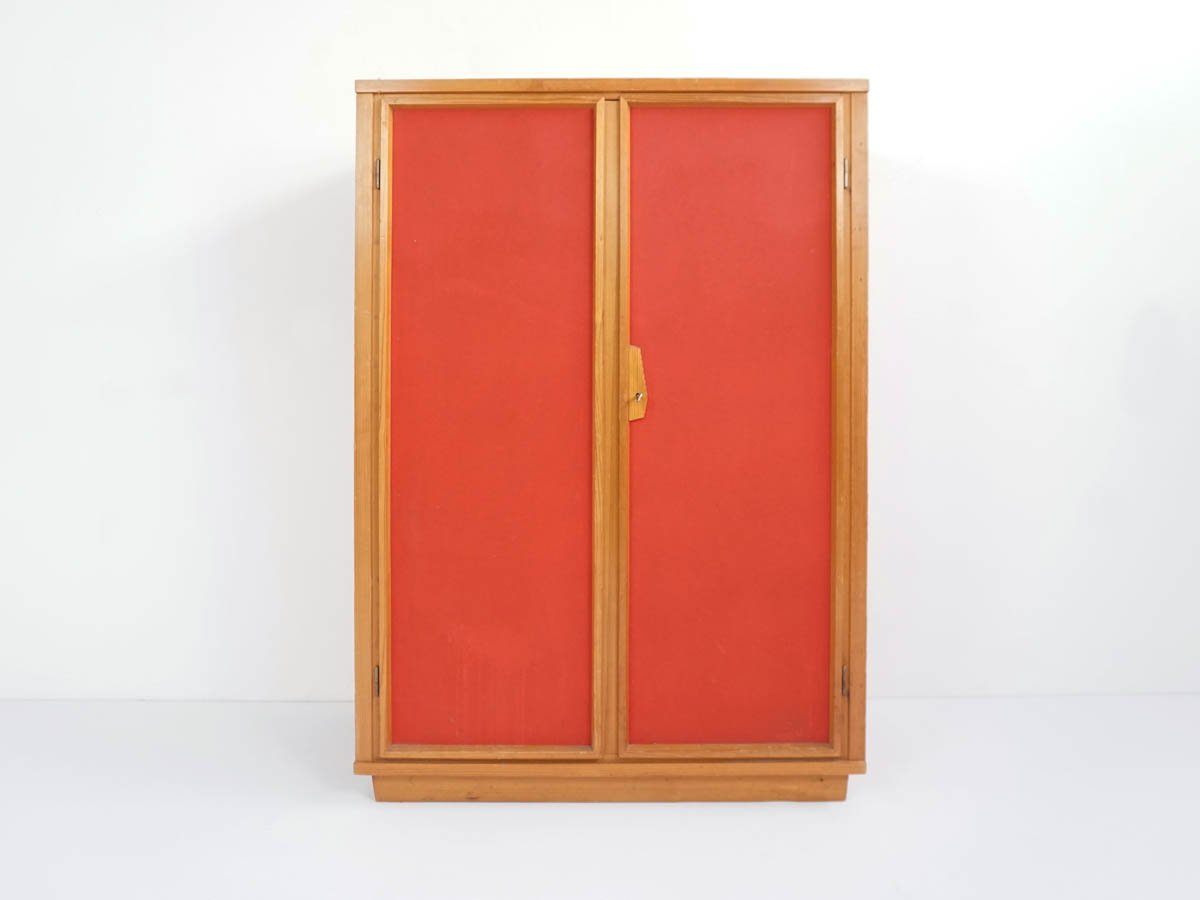 Armoire Pavatex Rouge Corail