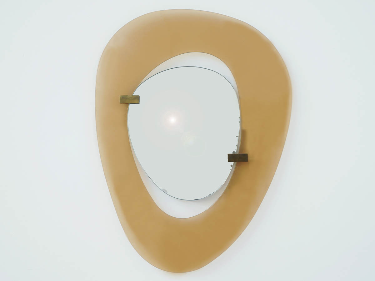 Rare Miroir Asymétrique