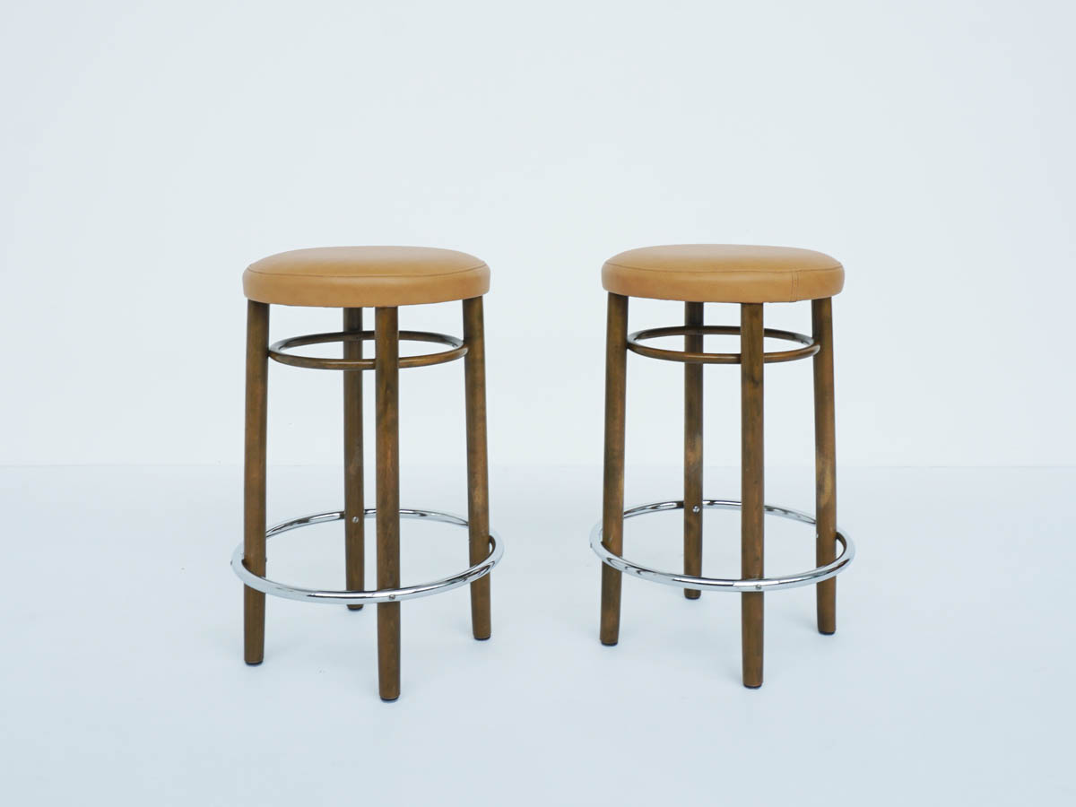 Tabourets Bar Hauts Thonet mod. nr 17 en Cuir Ècologique