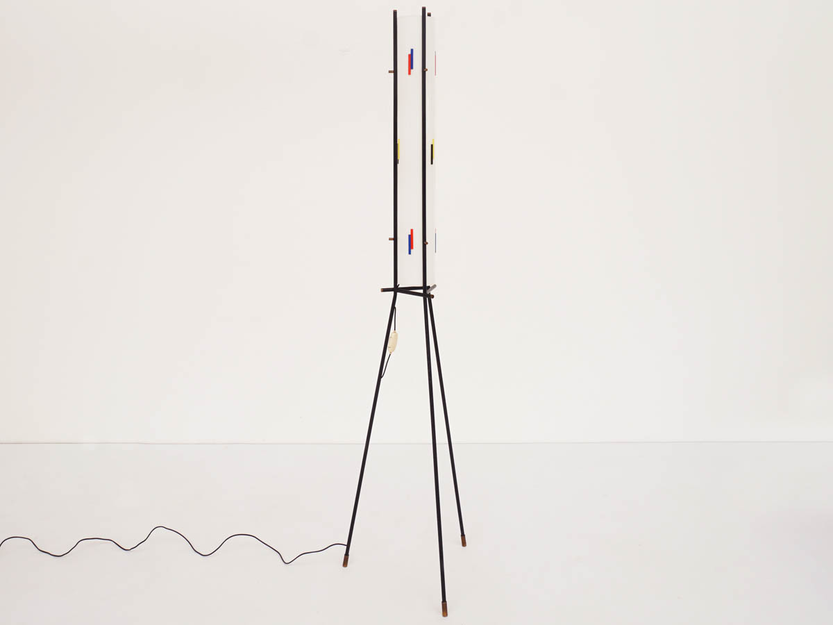 Floor lamp with Three Legs mod. Mikado