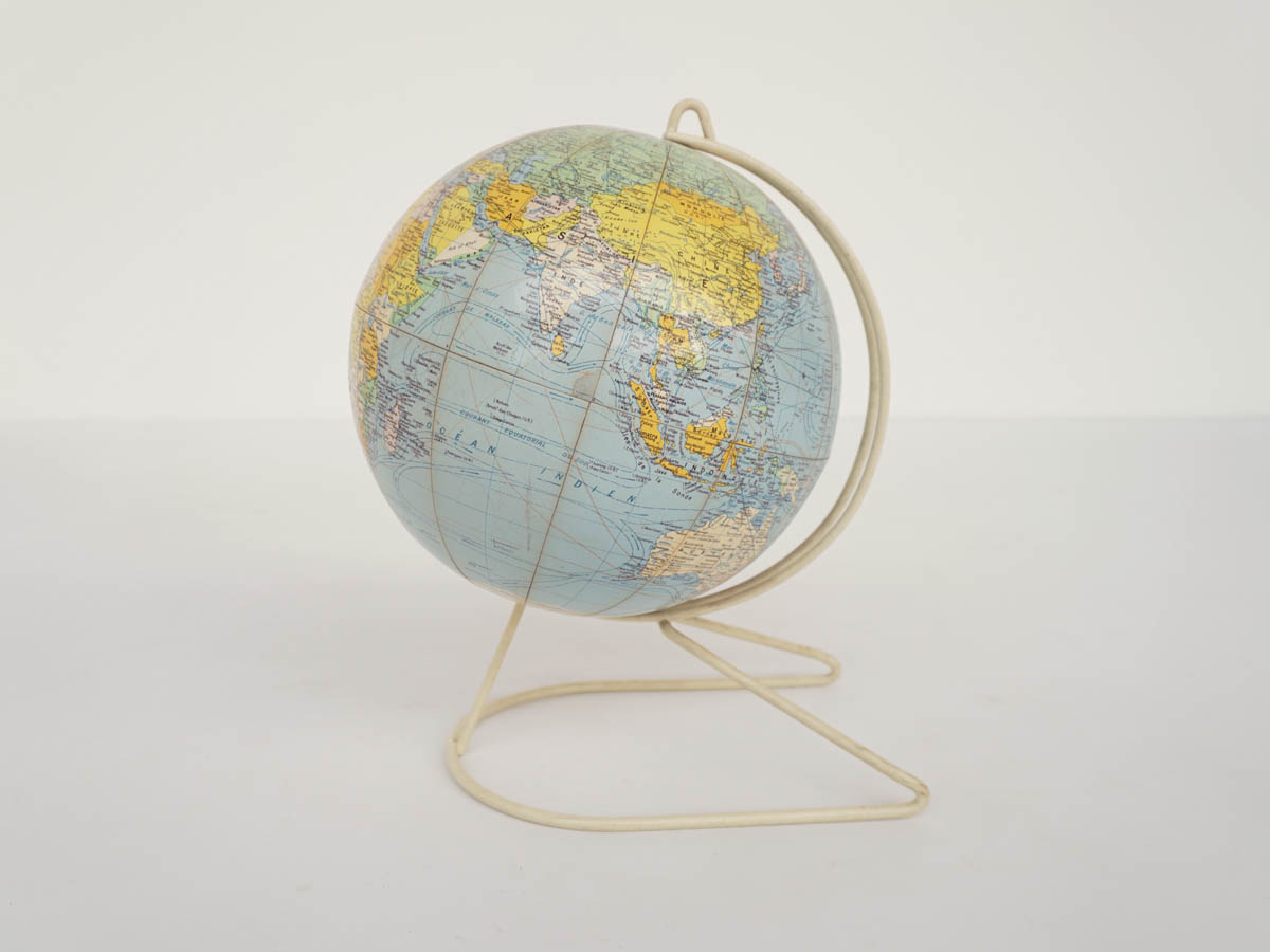 50's Globe