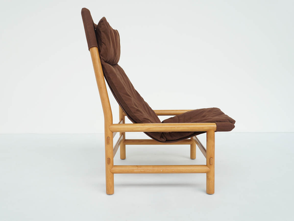 Demountable Minimal Lounge Chair mod Carmina