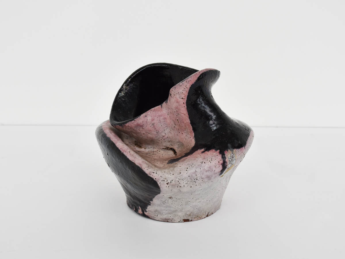 Große Brutalistische Vase aus Rosa und Schwarz Glasierter Keramik