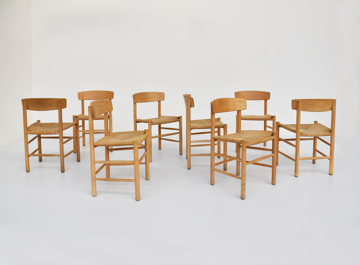 8 Chairs mod. J39 in Oiled Oak and Paper Cord