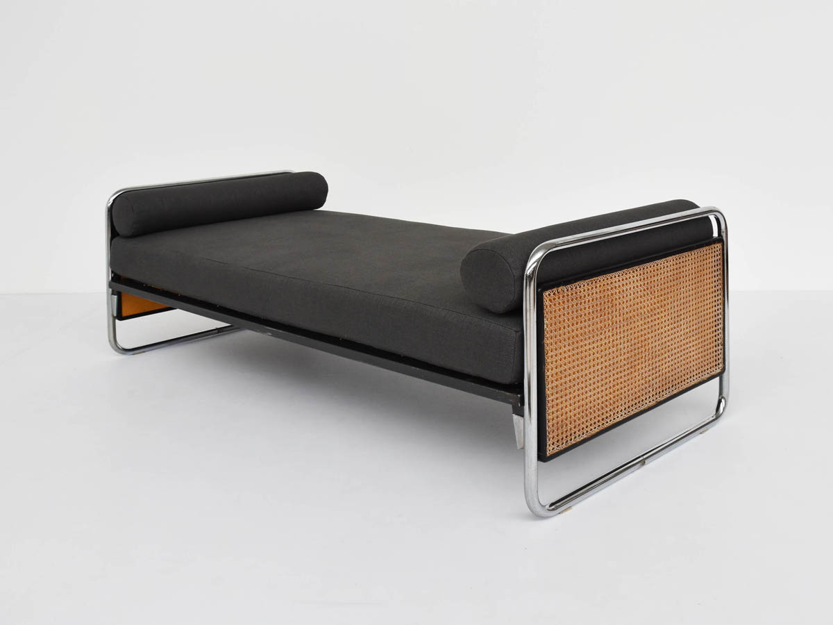 Bauhaus Day Bed in Tubular and Woven Vienna Straw