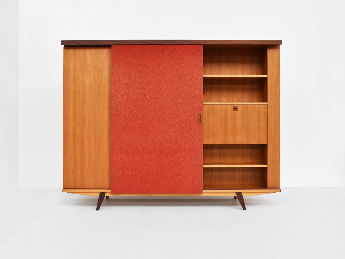 Smart Multifunctional Closet: wardrobe, desk, bookcase, shoe rack