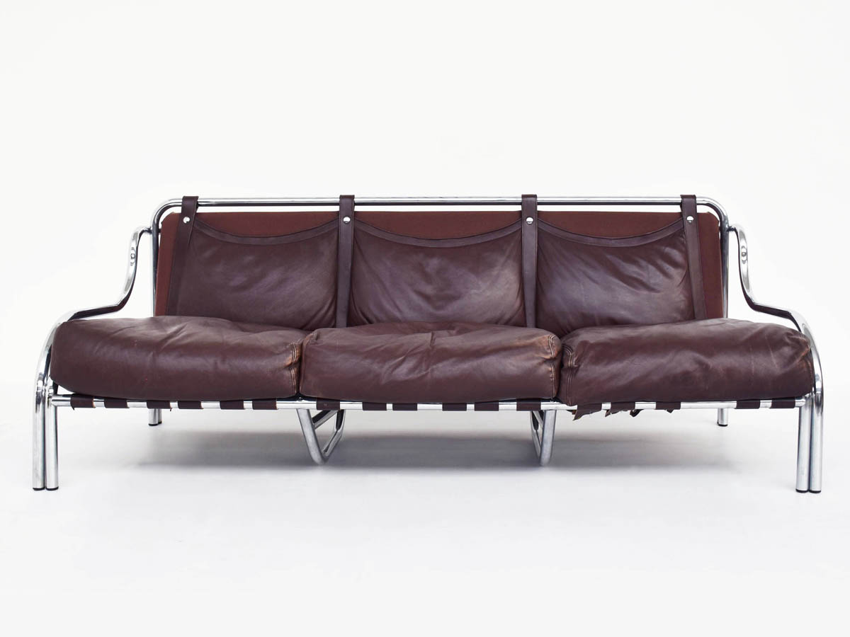 Dreisitziges Sofa Mod. Stringa (Vollständiger Satz verfügbar)