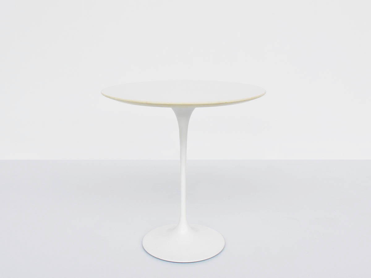 Table d'appoint mod. Tulip