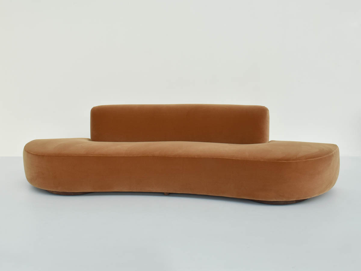 Large anthropomorphic sofa mod. Curved 150 BC