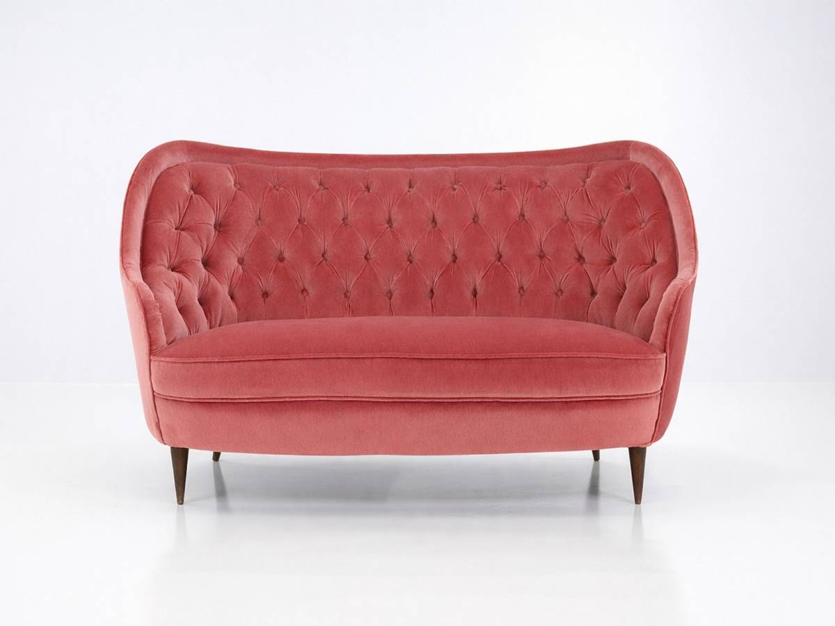 Zweisitzer-Sofa mit getufteter Rückenlehne aus staubrosa Samt