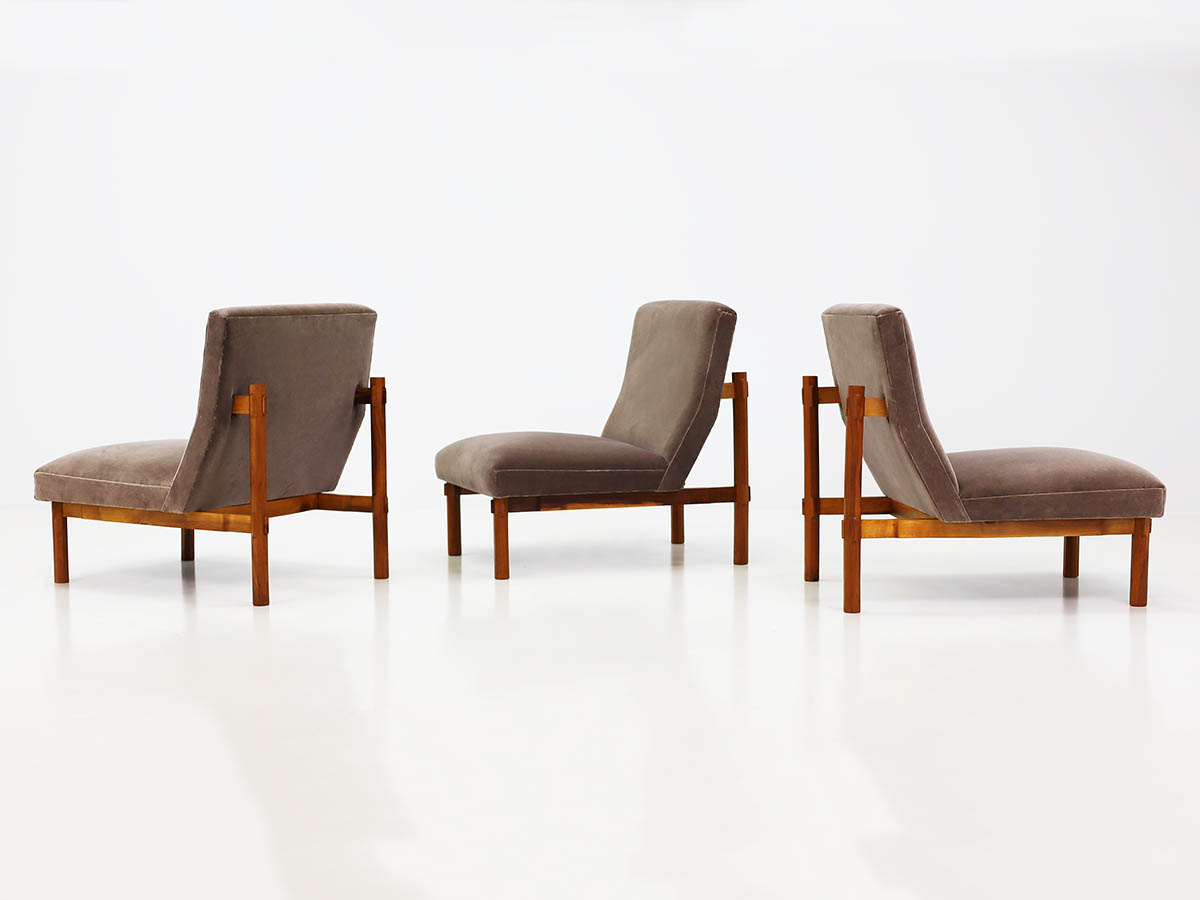 Architectural Lounge Chairs model 869, 3 available