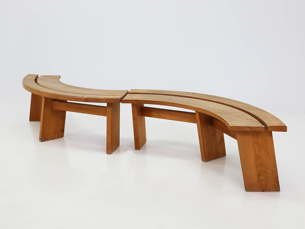 Curved benches model S38A, 2 available