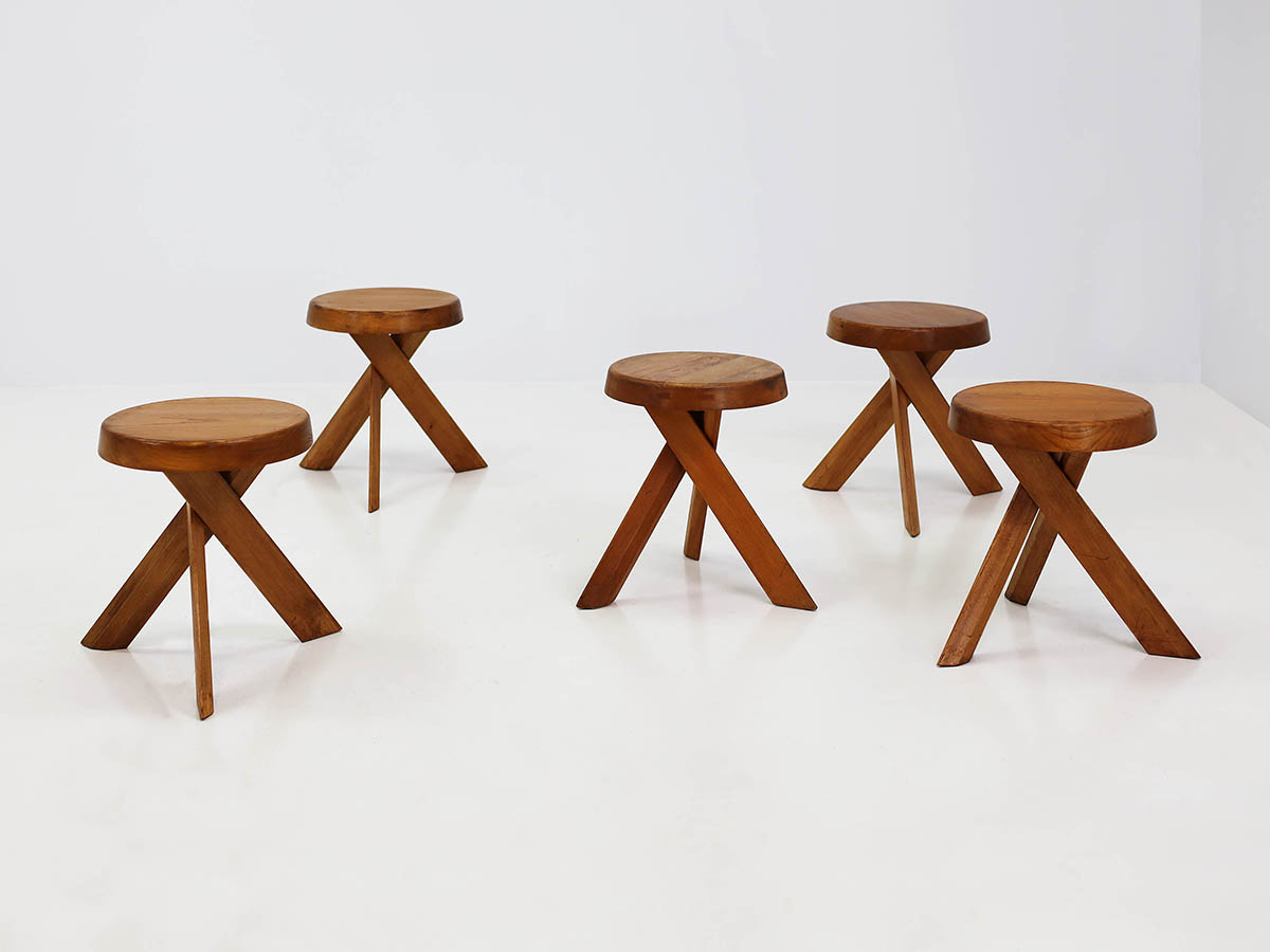Stool model S31A, 5 available